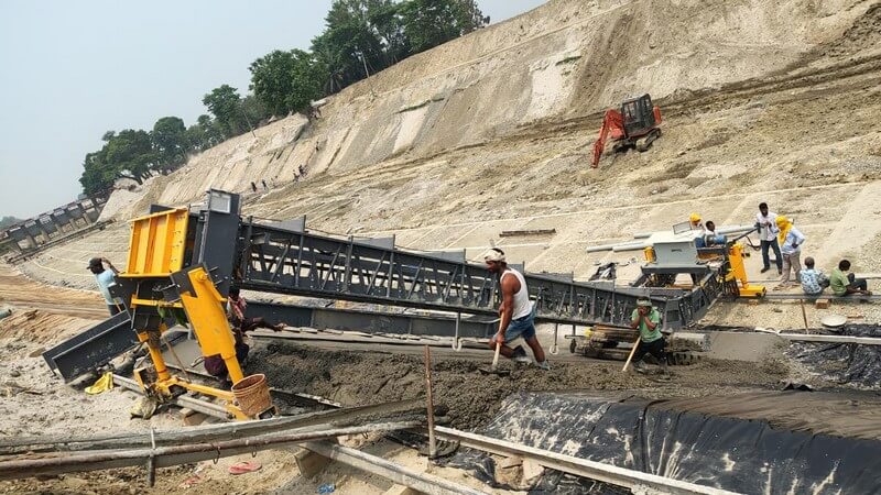 Canal Paving Machine