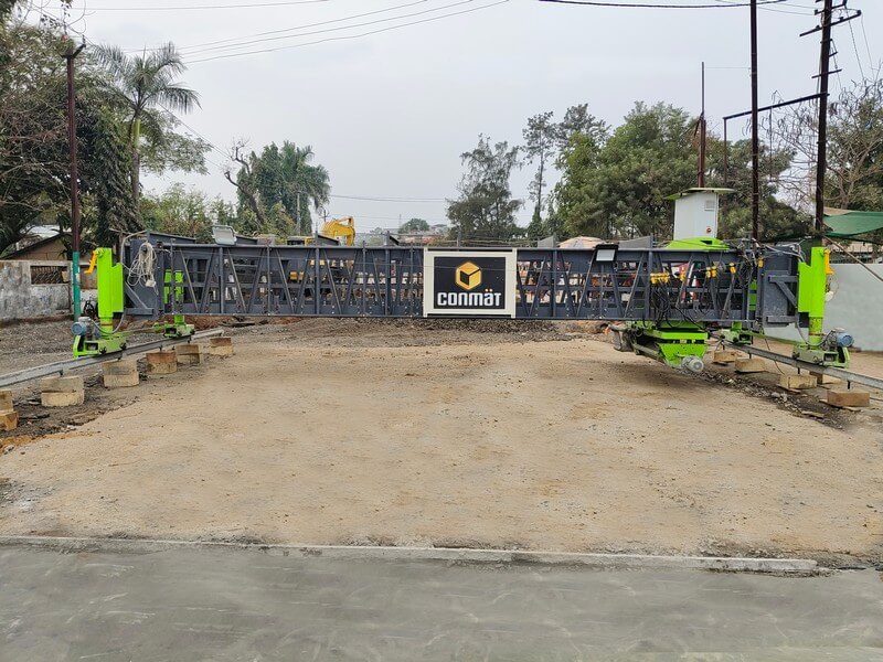 Road Paving Machine